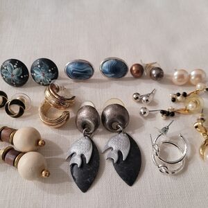 Earrings 12 Pair Beautiful Studs  Wear Resale
